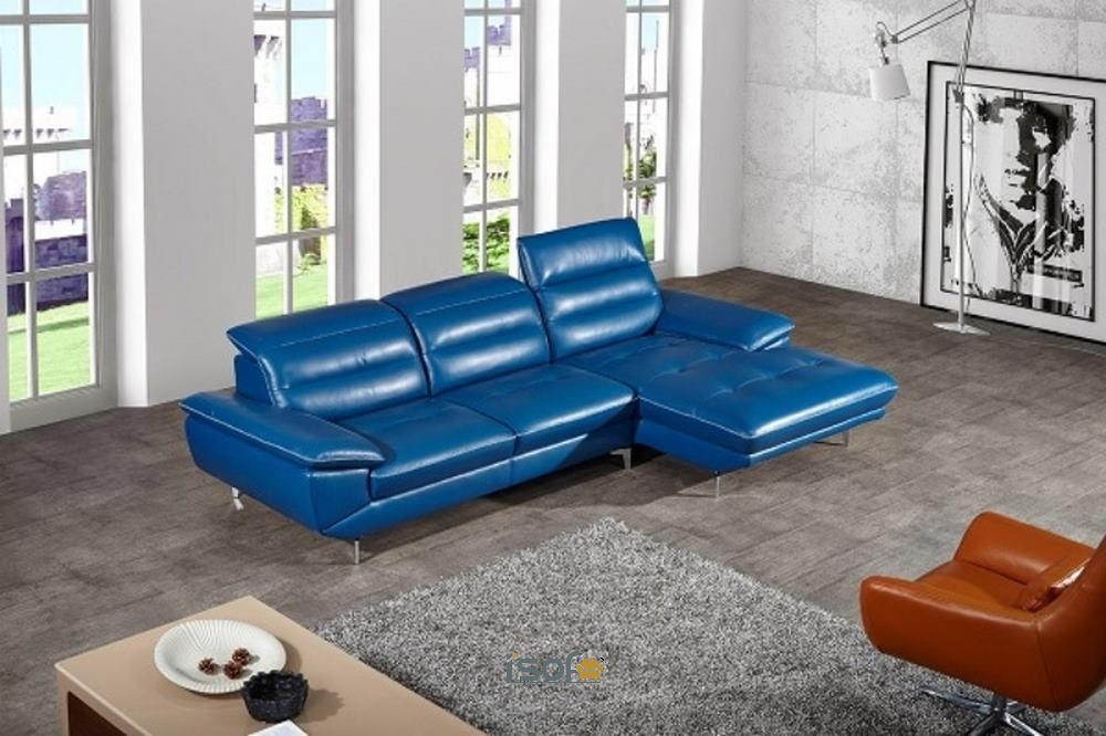 Mẫu sofa xanh coban hình chữ L có kiểu dáng đơn giản nhưng không kém phần sang trọng, kiểu dáng góc vuông rất thích hợp với những căn nhà có không gian hạn chế.